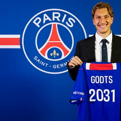 Mika Godts Paris Saint-Germain