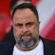 Evangelos Marinakis, Mr Marinakis