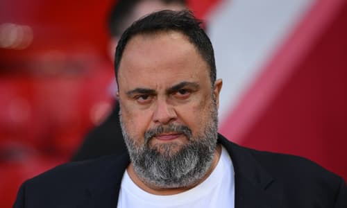 Evangelos Marinakis, Mr Marinakis