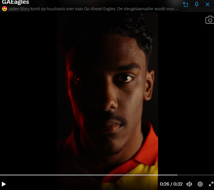 Jaden Slory in het shirt van Go Ahead Eagles