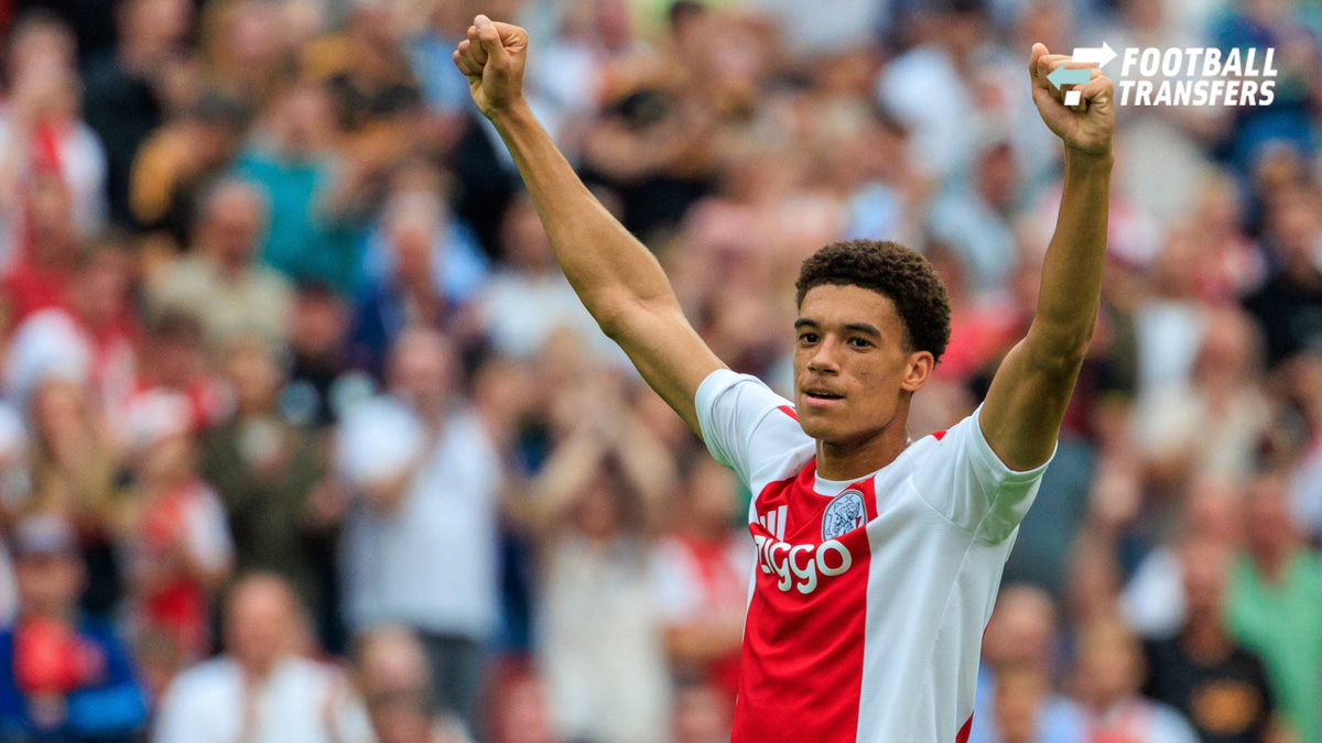 2026-07-26 AFC Ajax v Burnley FC - Football AMSTERDAM, NETHERLANDS - JULY 26: Aaron Bouwman of AFC Ajax during the Football match between AFC Ajax and Burnley FC at Johan Cruijff Arena on July 26, 2026 in Amsterdam, Netherlands. Amsterdam Johan Crui...