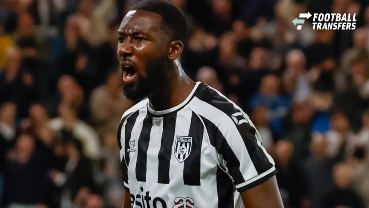 ALMELO - Jean-Paul Ndjoli of Heracles Almelo celebrates his team s fourth goal during the Eerste Divisie match between Heracles Almelo and De Graafschap at the Asito Stadium on September 4, 2026, in Almelo, the Netherlands. MARCEL TER BALS ANP Eerst...