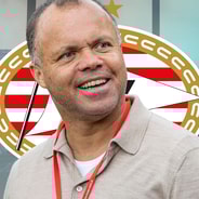 Earnest Stewart, PSV