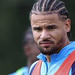 Armando Obispo, PSV