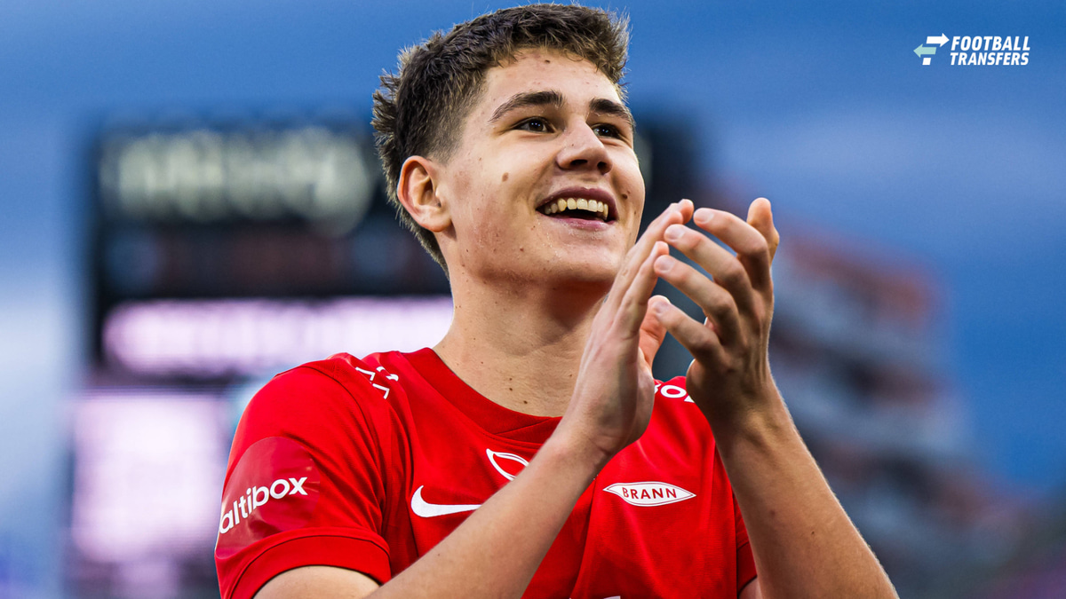 250503 Eivind Helland of Brann after the Eliteserien match between Rosenborg and Molde on May 3, 2025 in Oslo. Photo: Marius Simensen BILDBYRAN COP 238 bbeng brann eliteserien football fotball fotboll soccer vif valerenga *** 250503 Eivind Helland o...