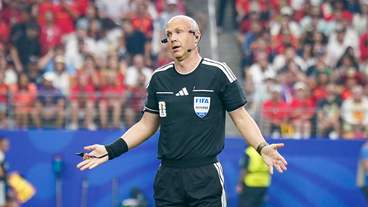 Anthony Taylor, referee