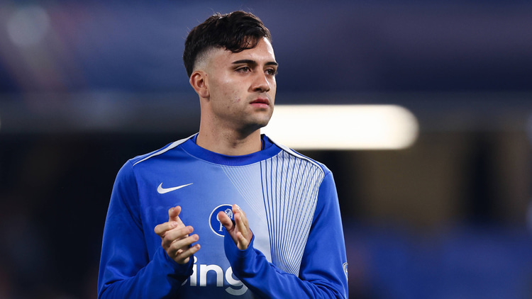 Facundo Buonanotte had his Chelsea loan cut short and moved to Leeds