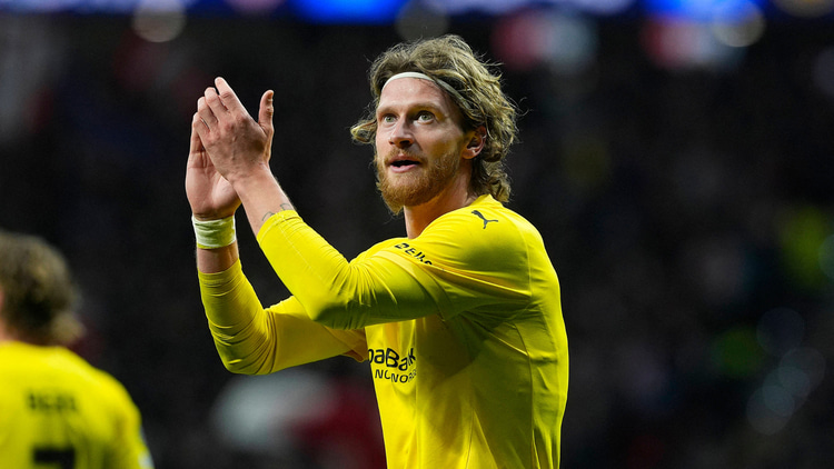 Celtic want to sign Kasper Hogh this summer