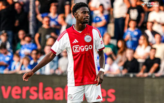 Ajax staat voor een aantal belangrijke keuzes op De Toekomst, want bij Jong Ajax lopen de verbintenissen van maar liefst elf spelers af op 30 juni 2027. Om kapitaalvernietiging te voorkomen en te zorgen dat er talenten blijven doorstromen naar ...