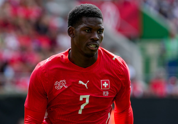 Breel Embolo, Switzerland