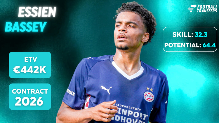 Essien Bassey bij PSV