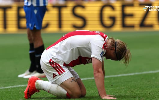 AMSTERDAM: AFC Ajax Amsterdam forward Kasper Dolberg looks disappointed during the Vriendenloterij Eredivisie match between Ajax and SC Heerenveen at the Johan Cruijff ArenA on August 16, 2026, in Amsterdam, the Netherlands