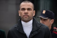 Former Barcelona player Dani Alves is planning to return to professional football