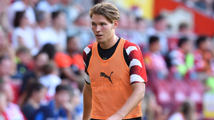 Joel van den Berg is joining Celtic