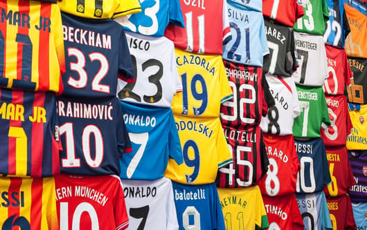 Fake football kits