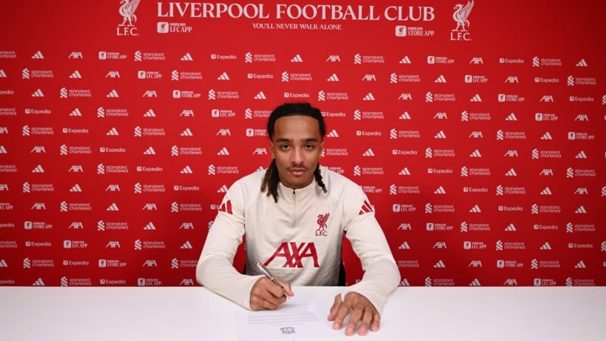 Noah Adekoye has signed for Liverpool