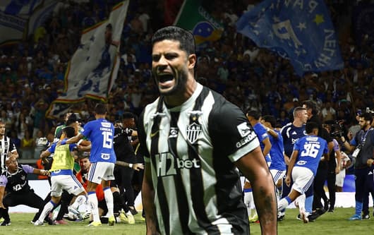 Hulk, Atletico Mineiro, Cruzeiro brawl