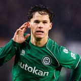 FC Groningen wees tijdens de afgelopen zomerse transferperiode alle pogingen van AZ om Thom van Bergen los te weken resoluut van de hand, en dat standpunt werpt inmiddels volop zijn vruchten af. De 22-jarige aanvaller bleef in de Euroborg en on...