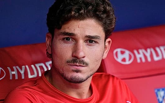 Julian Alvarez wants to leave Atletico Madrid but may not get his dream Barcelona move