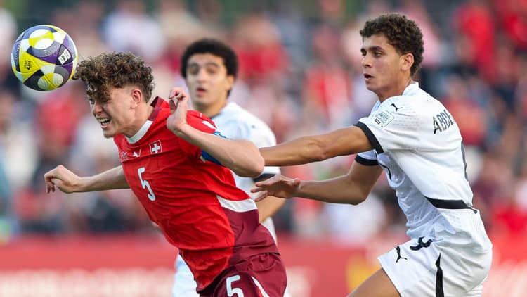 Hamza Abdelkarim (right)