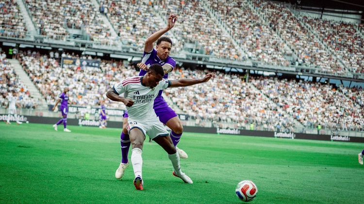 Denzel Dumfries: Already ahead of Alexander-Arnold in Mourinho's thinking?
