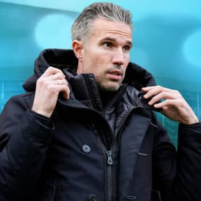 Feyenoord onder vuur genomen na ontslag van Robin van Persie