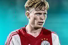 De rol van Oliver Edvardsen bij Ajax lijkt na anderhalf jaar al uitgespeeld te zijn. De Noorse aanvaller komt niet meer voor in de plannen van de club en zal komende zomer ongetwijfeld aangeboden gaan worden bij andere clubs. Dit zal Ajax gaan ...