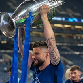 Strasbourg star CONFIRMS Chelsea dream: I want to be like Giroud!