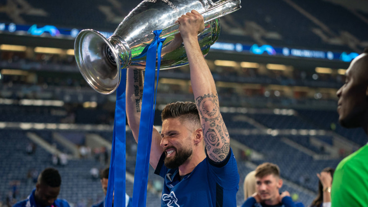 Basar Önal wordt bij Lille OSC teamgenoot van Champions League-winnaar Olivier Giroud.