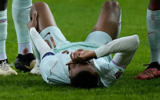 Kylian Mbappe injury, France