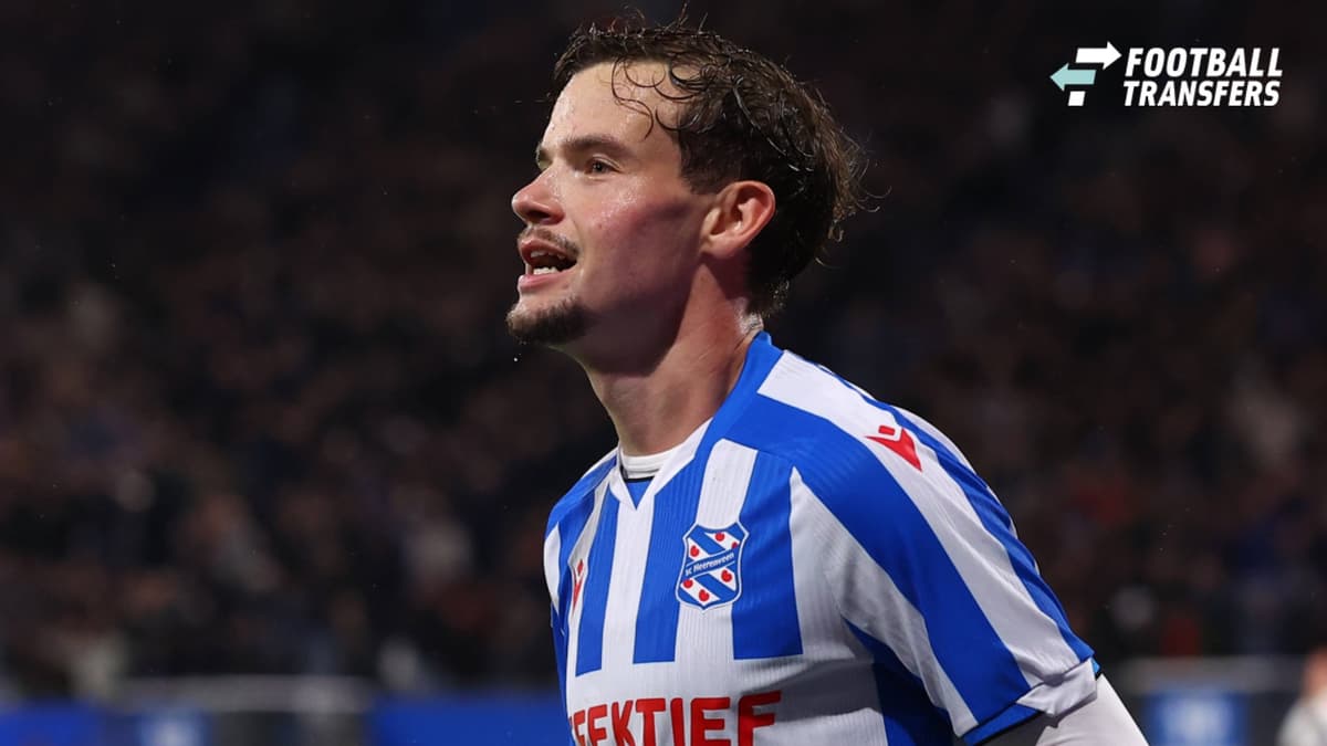 HEERENVEEN, NETHERLANDS - OCTOBER 16: Jacob Trenskow of sc Heerenveen celebrates after scoring his team s fourth goal during the Eredivisie 2026 27 match between SC Heerenveen and Excelsior Rotterdam at Abe Lenstra Stadion on October 16, 2026 in Hee...