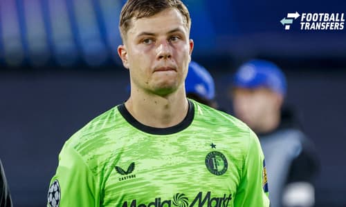ROTTERDAM - Feyenoord goalkeeper Tjark Ernst prior to the UEFA Champions League match between Feyenoord and Como 1907 at Stadion Feijenoord on October 14, 2026 in Rotterdam, the Netherlands. WART BRINKERHOF ANP UEFA Champions League 2026 27 xVIxANPx...