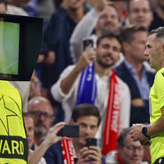 Michael Oliver, VAR, video assistant referee