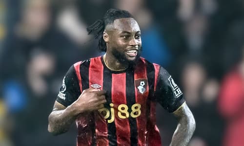 Antoine Semenyo celebrates scoring against Fulham for Bournemouth, 2025/26