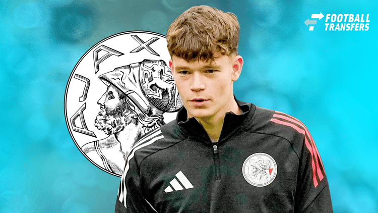 James McConnell speelde tot op heden pas drie wedstrijden voor Ajax.