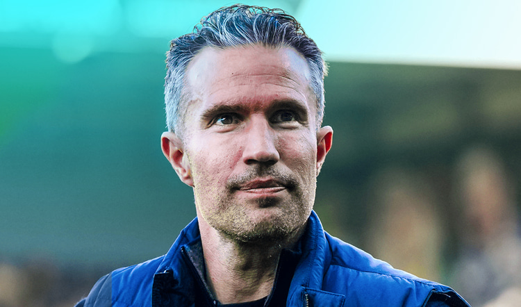 De druk op Robin van Persie neemt steeds meer toe bij Feyenoord.