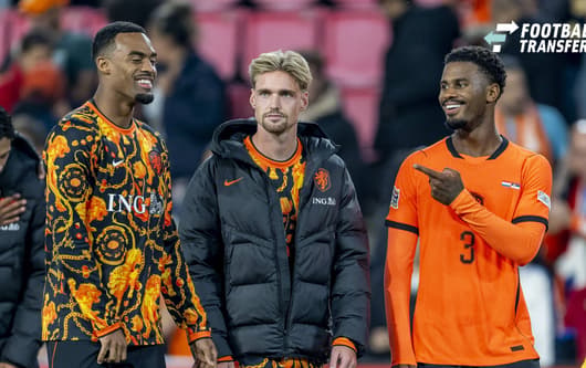 EINDHOVEN l Netherlands midfielder Ryan Gravenberch, Netherlands midfielder Kenneth Taylor, and Netherlands defender Jorrel Hato during the UEFA Nations League match between the Netherlands and Serbia at Philips Stadion on October 4, 2026, in Eindho...