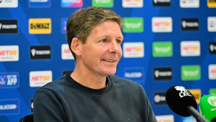 Crystal Palace manager Oliver Glasner