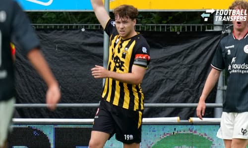 Tweede Divisie: Rijnsburgse Boys v Jong Sparta Rotterdam Rijnsburg - Jeffrey Buitenweg of Rijnsburgse Boys, Timo Borrie of Sparta Rotterdam, Goalkeeper Duncan Lindhout of Sparta Rotterdam during the second competition round of the 2026 2027 Tweede D...