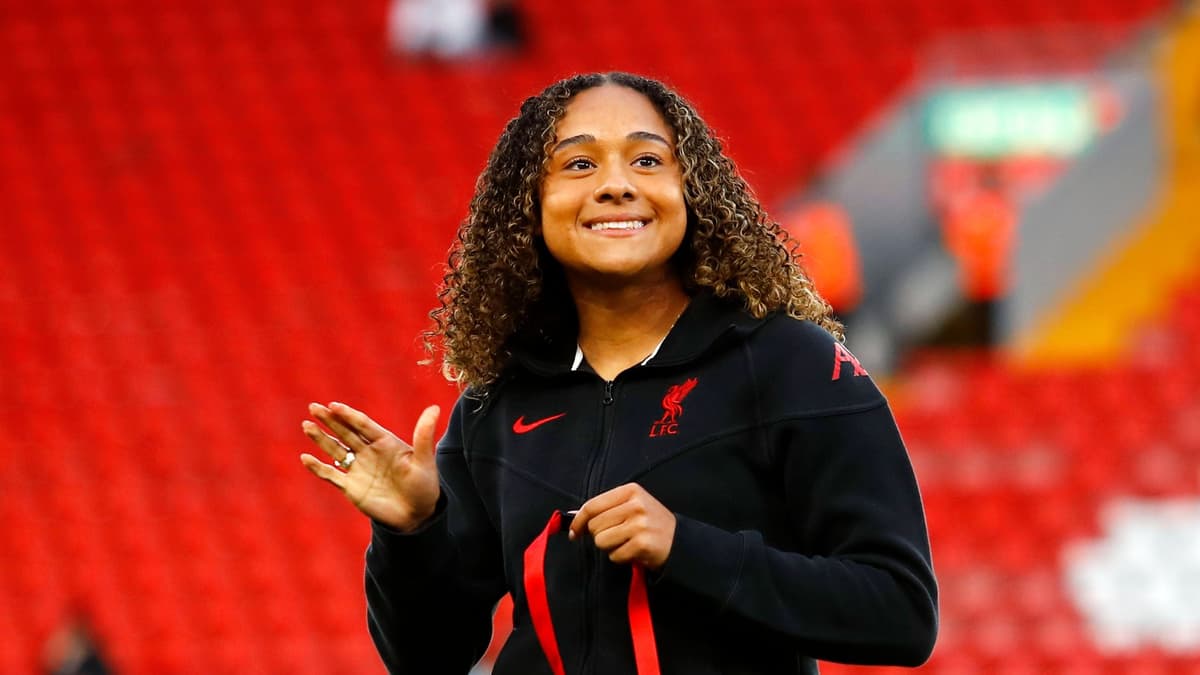 Olivia Smith, Liverpool Women, Arsenal Women