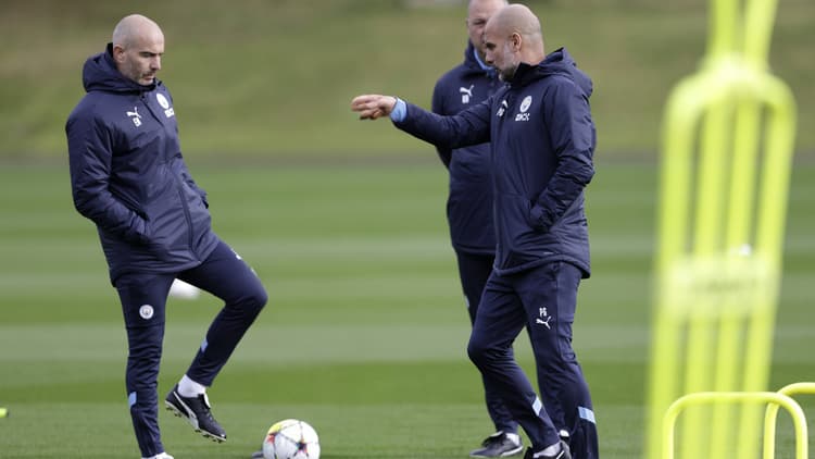 Enzo Maresca (left) worked with Pep Guardiola at Man City.