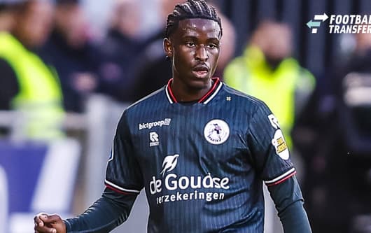 DEVENTER , 10-10-2026 , Stadium De Adelaarshorst , season 2026 2027 , Dutch Eredivisie football . match between Go Ahead Eagles and Sparta Rotterdam, Picture shows Sparta player Isaac Babadi Go Ahead Eagles - Sparta  x208108991x Copyright: