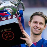 Spanish LaLiga EA Sports FC Barcelona, Barca v Real Oviedo in Barcelona, Spain. FC Barcelona player (21) Frenkie de Jong showing the Supercopa trophy during LaLiga EA Sports match between FC Barcelona and Real Oviedo in Spotify Camp Nou, Barcelona, ...