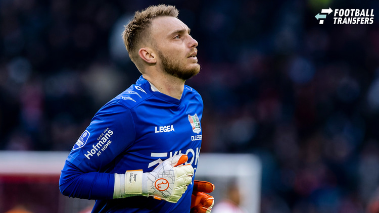 Jasper Cillessen in actie namens NEC.