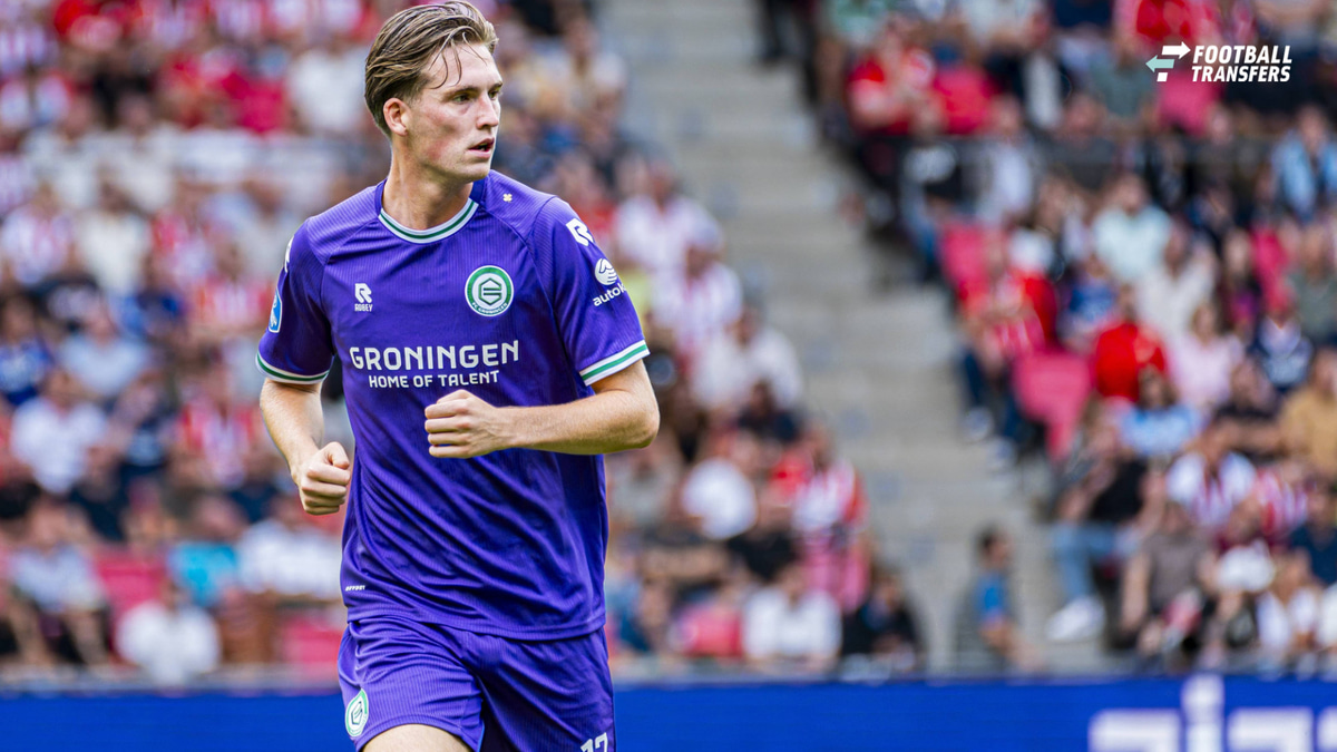 EINDHOVEN - David van der Werff of FC Groningen during the Eredivisie match between PSV Eindhoven and FC Groningen at the Philips Stadium on August 23, 2026 in Eindhoven, the Netherlands. KEVIN SENDERS ANP Eredivisie 2026 27 xVIxANPxSportx xMarcelxt...