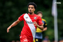 FC Utrecht kent een moeizame start van het seizoen 2026/27 onder nieuwe hoofdtrainer Anthony Correia. Daarom zal er met een weemoed worden gekeken naar Rafik El Arguioui, die op huurbasis bij SC Cambuur speelt en daar ondanks een eveneens stroe...