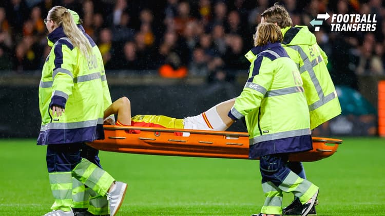 De trieste aftocht van Gerrit Nauber in de eerste helft van Go Ahead Eagles tegen Aston Villa.