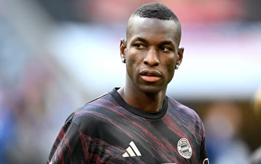 Nicolas Jackson, Bayern, 2025/26