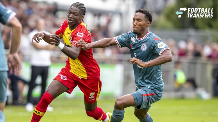 Jahnoah Markelo tijdens één van zijn weinige wedstrijden namens Go Ahead Eagles.