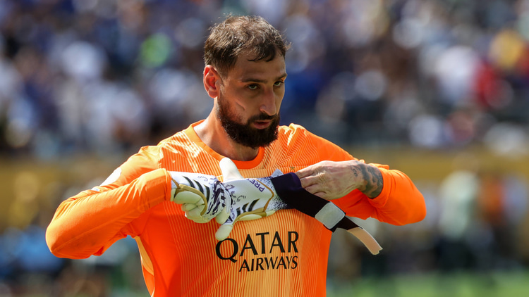 Gianluigi Donnarumma left PSG to join Man City on Transfer Deadline Day